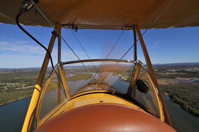 OGMA Tiger Moth (VH-UXD)