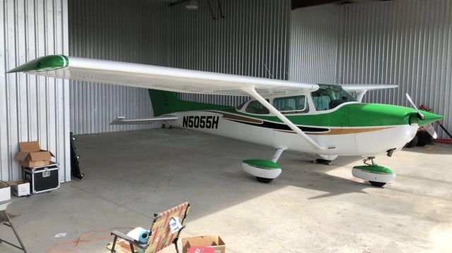 Cessna Skyhawk (N5055H)