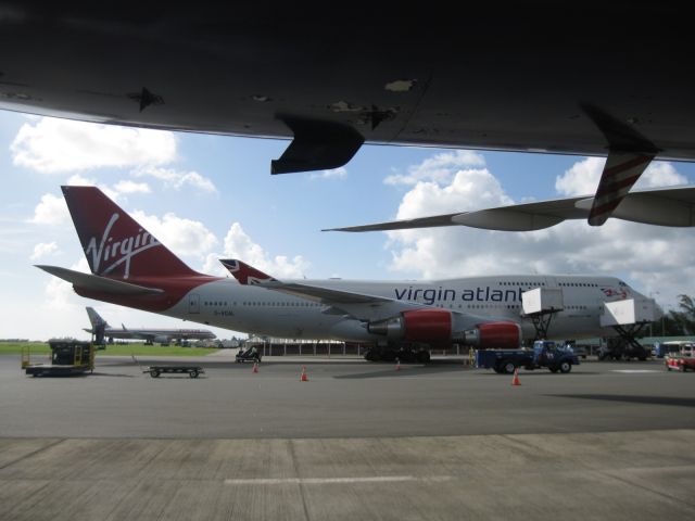 Boeing 747-400 (G-VGAL)