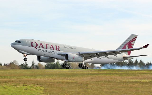 Airbus A330-200 (A7-AFH) - qatar cargo a330-243f a7-afh landing at shannon from doha with race horses 26/3/17.