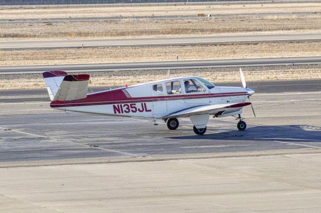 Beechcraft 35 Bonanza (N135JL) - Beech Beechcraft Bonanza G35 at Livermore Municipal Airport, Livermore CA. December 2020.