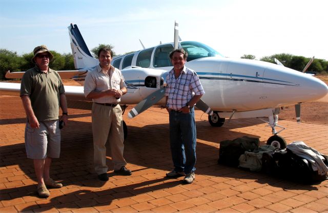 Beechcraft Baron (58) (ZS-MDJ) - At th Madikwe game lodge. South Africa.