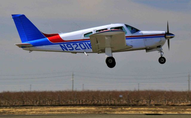 Piper Cherokee Arrow (N9201K)