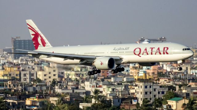 Boeing 777-200 (A7-BEA)