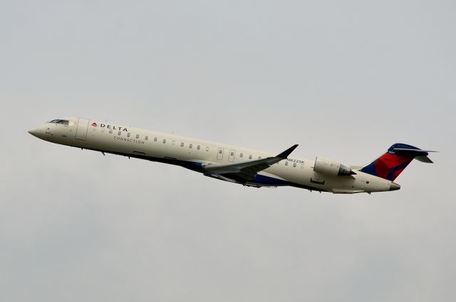 N822SK — - Departing DFW 05/10/2013.