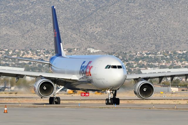 Airbus A300F4-600 (N652FE)