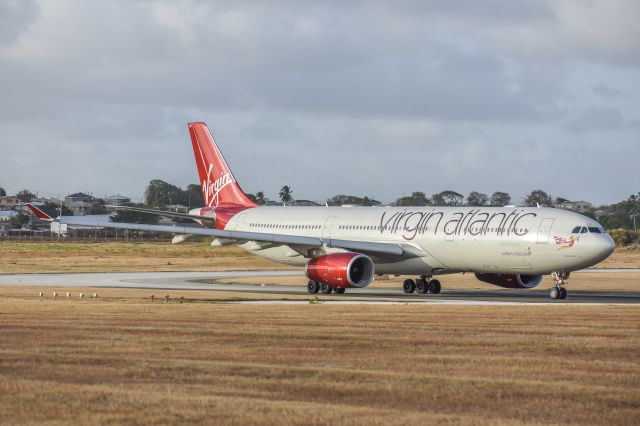 Airbus A330-300 (G-VGBR)