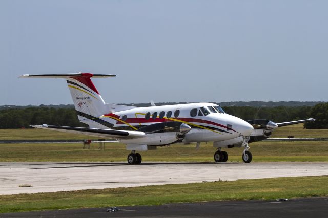 Beechcraft Super King Air 200 (N94FG)