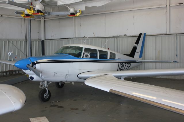 Piper PA-24 Comanche (N9177P)