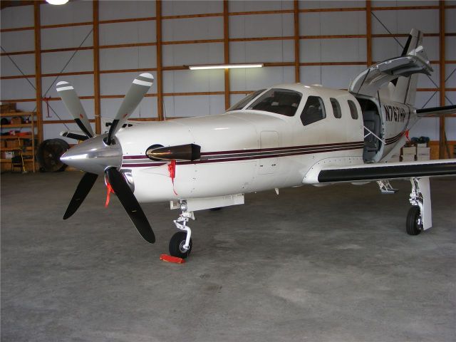 Socata TBM-700 (N767HP)