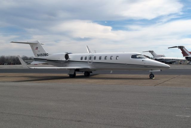 Learjet 45 (N450BC)