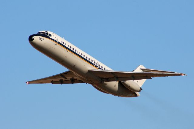 Douglas DC-9-10 (16-0051) - A classic US Navy C-9 departs runway 25 at KFSM.