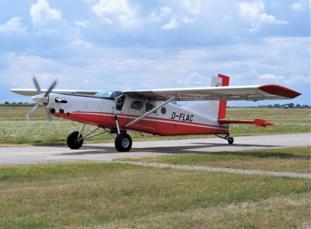 Pilatus PC-6B Turbo-Porter (D-FLAC)