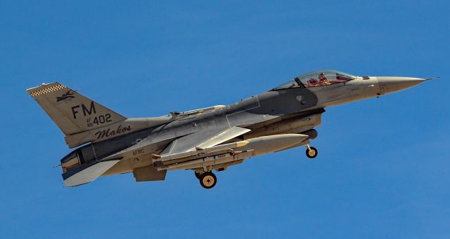 Lockheed F-16 Fighting Falcon (88-0402) - U.S Air Force General Dynamics F-16C Fighting Falcon (88-0402) Makos - Las Vegas - Nellis AFB (LSV / KLSV)br /USA - Nevada, March 14, 2018br /Photo: TDelCoro