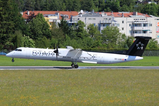 de Havilland Dash 8-400 (OE-LGQ)