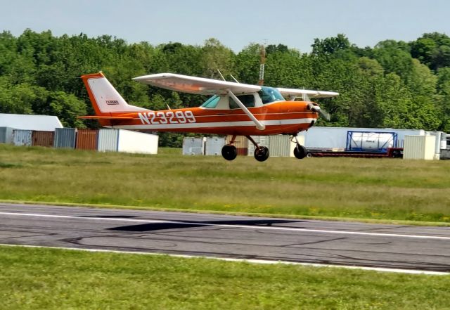 Cessna Commuter (N23299)