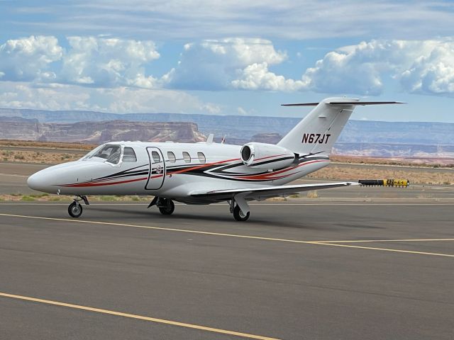 Cessna Citation CJ1 (N67JT)