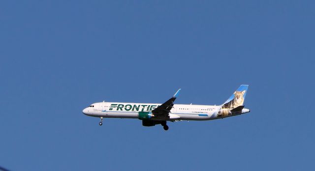Airbus A321 (N715FR)