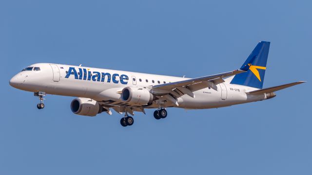Embraer ERJ-190 (VH-UYN)