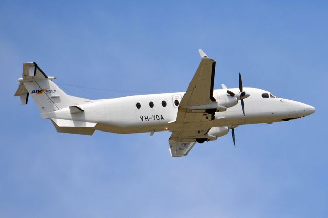 Beechcraft 1900 (VH-YOA) - Getting airborne off runway 23 and off to another regional destination. Thursday 13th March 2014.