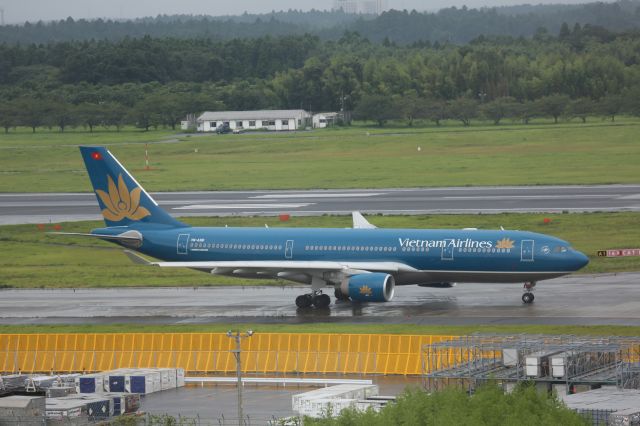Airbus A330-200 (VN-A381)