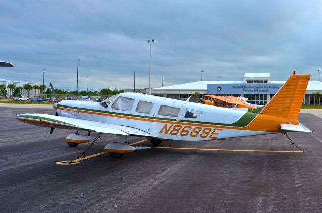 Piper Saratoga (N8689E)