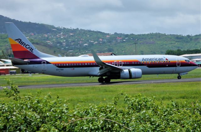 Boeing 737-800 (N917NN)