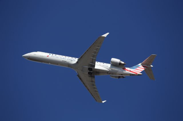 Canadair Regional Jet CRJ-700 (N701SK)