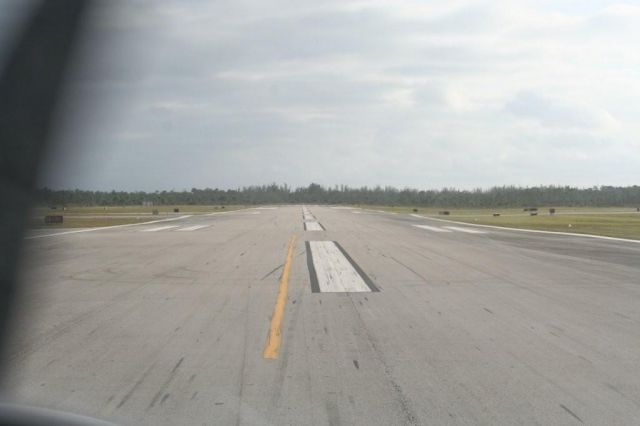 Diamond Star (N867DS) - Naples, FL airport