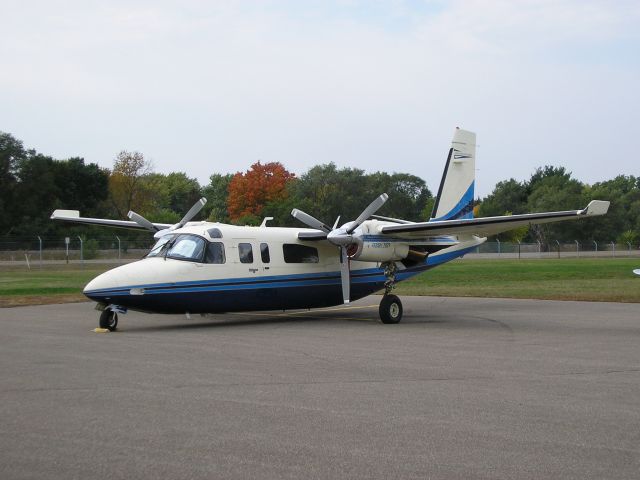 Rockwell Turbo Commander 690 (N87WZ)