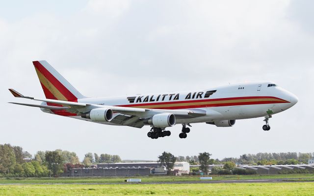 Boeing 747-400 (N403KZ) - kalitta air b747-481f n403kz about to land at shannon 10/9/17.