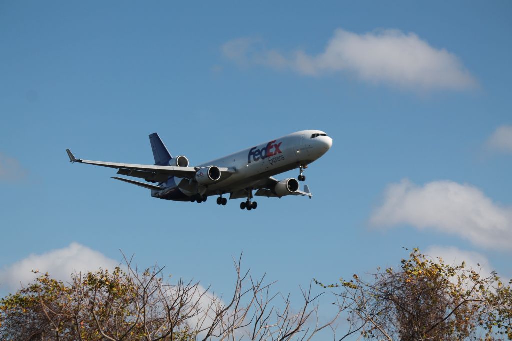 Boeing MD-11 (N604FE)