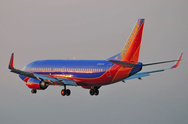 BOEING 737-300 (N356SW) - Seen at KBWI on 8/7/2010.      http://discussions.flightaware.com/profile.php?mode=viewprofile&u=269247