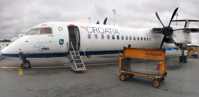 de Havilland Dash 8-400 (9A-CQC) - Taken on the ramp at EDDM