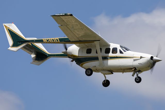 Cessna T337G Pressurized Skymaster (N300)