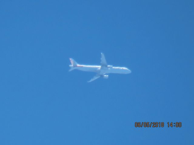 Airbus A321 (N152UW)