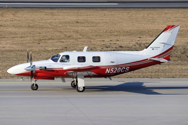 Piper Navajo (N520CS)