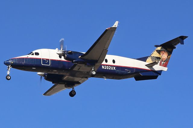 Beechcraft 1900 (N202UX) - Landing.