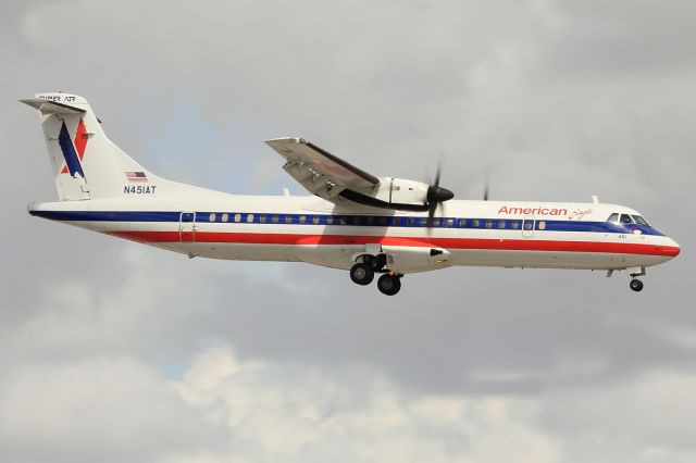 ATR ATR-72 (N451AT)