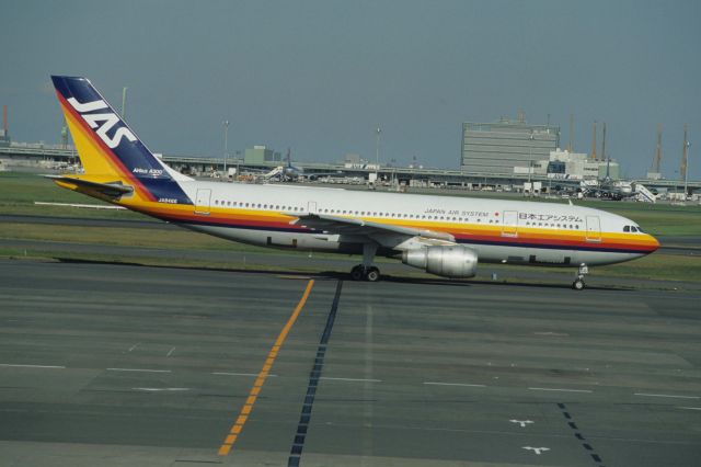 Airbus A300F4-200 (JA8466) - Taxing at Tokyo-Haneda Intl Airport on 1993/10/24