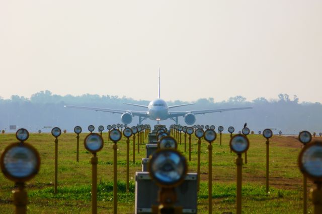 BOEING 767-300 (C-FOCA)