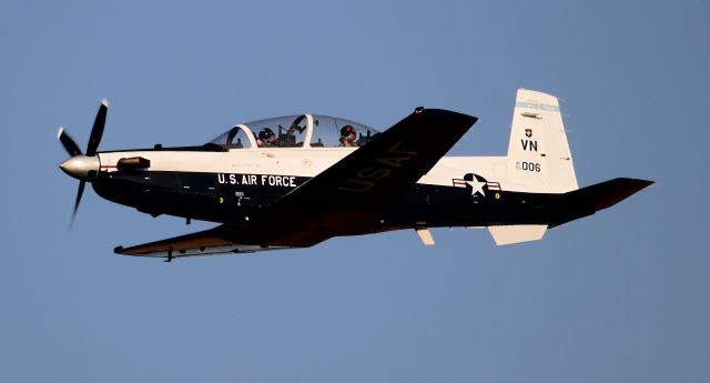 Raytheon Texan 2 (N95006) - A Beechcraft T-6A Texan II of the USAF's 33rd Flying Training Squadron "Dragons", 71st Flying Training Wing, on a pass down the runway at Pryor Field Regional Airport, Decatur, AL - June 9, 2023.