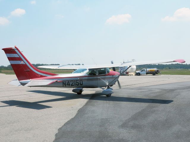 Cessna Skylane (N42150) - The Skylane is a very good personal travel aircraft.