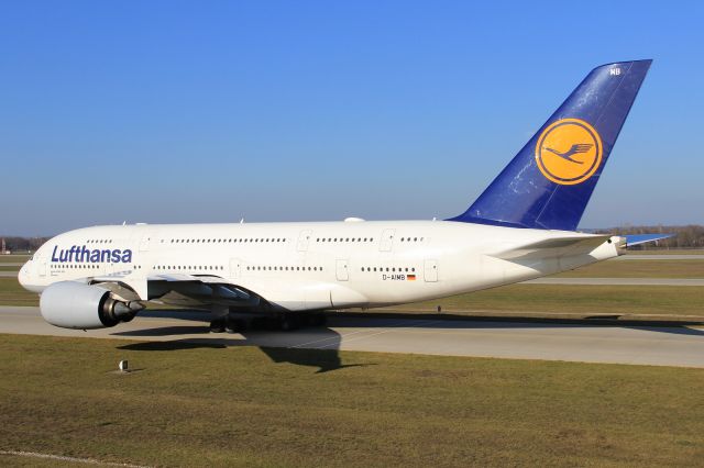 Airbus A380-800 (D-AIMB)