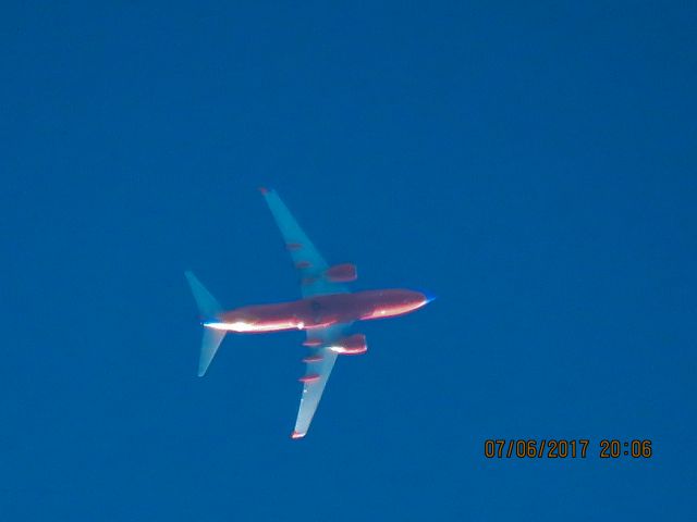Boeing 737-700 (N551WN)