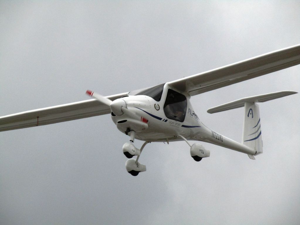 Experimental 100kts-200kts (N721XL) - Landing RWY 24