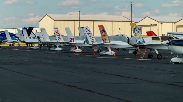 RUTAN Defiant (N57KS)