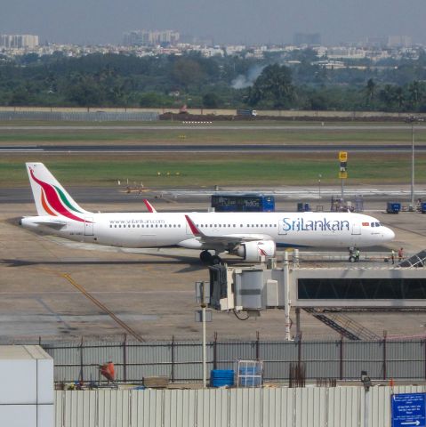 Airbus A321 (4R-ANC)