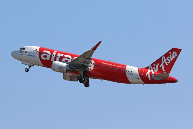 Airbus A320 (9M-AJN)