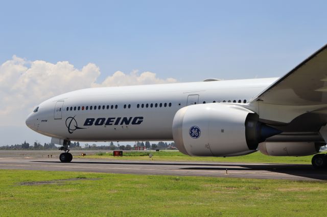 N7T9XY — - BOEING 777 Despega el Avion mas grande del mundo Aeropuerto De Toluca pruebas de vuelo agosto 4 2024